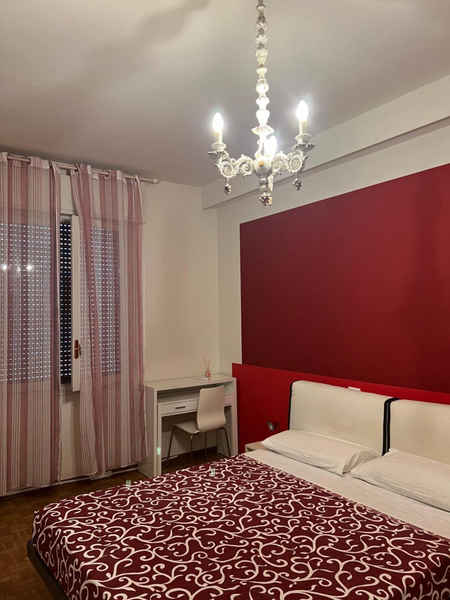 Moonlight Centro Bologna Hotel Exterior photo